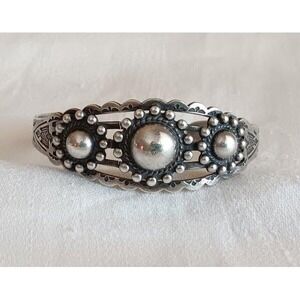 Vintage Fred Harvey Era Sterling Silver Dome Cuff Bracelet Thunderbird